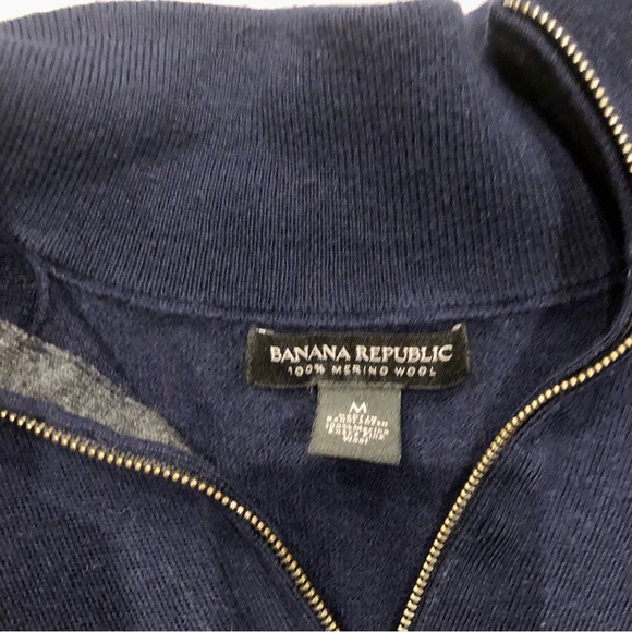 Men’s navy blue half zip pullover sweater, 100% wool. Medium. - Picture 4 of 5